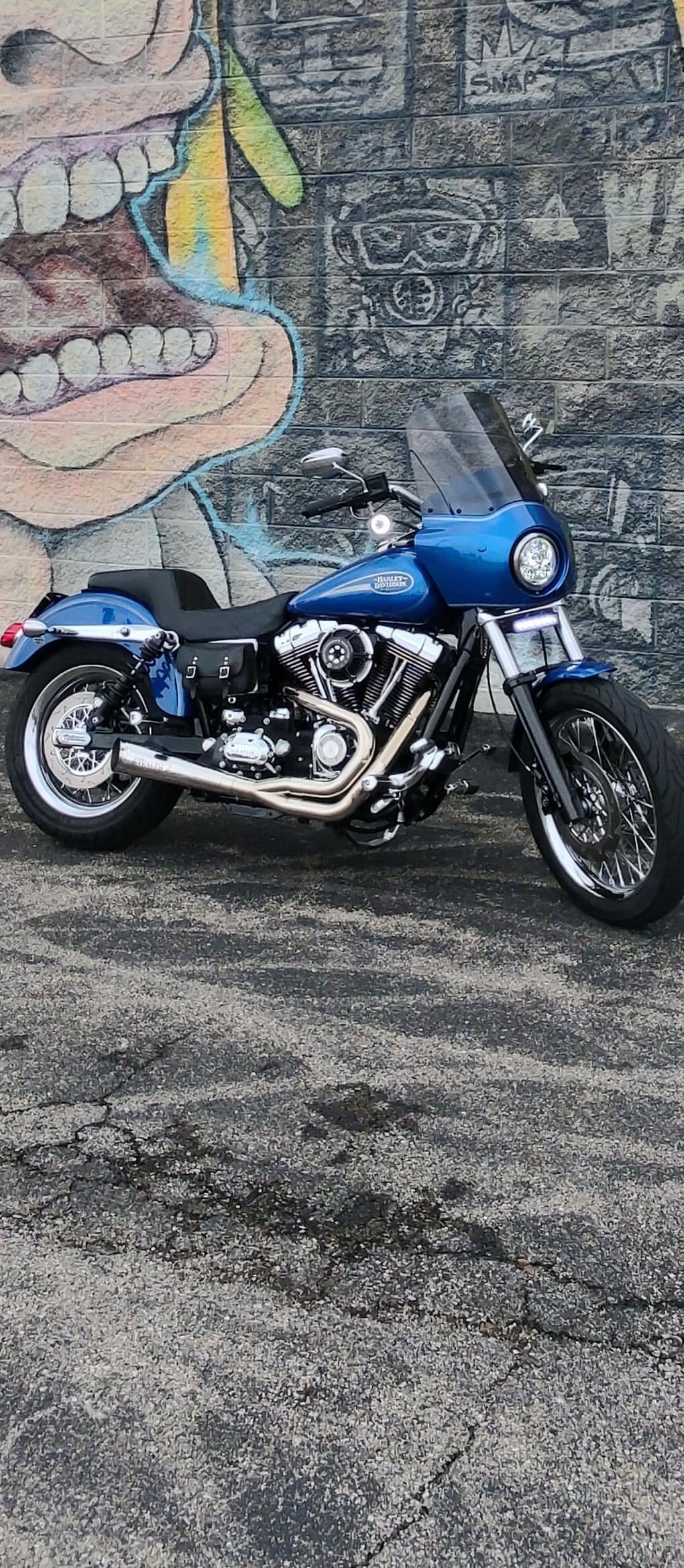 2006–2017 Harley Dyna motorcycle with Stealth Pipes exhaust system installed – stainless muffler upgrade, photo 13 of 18