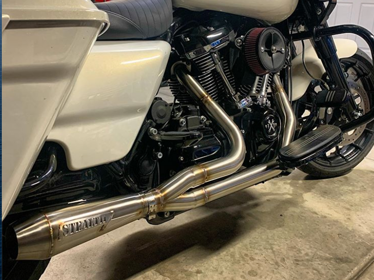 2017–2025 Harley M8 Bagger with Stealth Pipes stainless exhaust system – American-made performance upgrade, photo 1 of 30